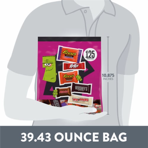 Hershey Assorted Flavored Halloween Candy Bulk Bag Perspective: bottom