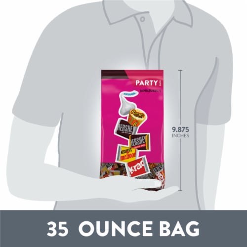 HERSHEY'S and REESE'S Assorted Chocolate Flavored Candy Party Pack Perspective: bottom