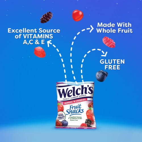Welch's Berries n' Cherries Fruit Snacks 0.8oz Pouches - 40ct Box Perspective: bottom