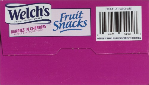 Welch's Berries 'N Cherries Fruit Snacks Perspective: bottom