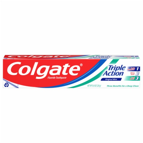 Colgate Triple Action Toothpaste with Mint Flavor Perspective: bottom