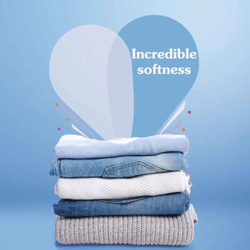 Suavitel Field Flowers Liquid Fabric Softener Perspective: bottom