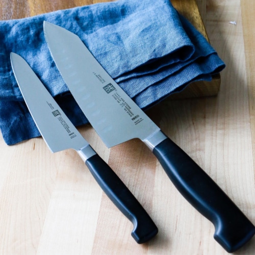 ZWILLING Four Star Rock & Chop 2-pc Knife Set Perspective: bottom