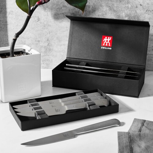 ZWILLING Porterhouse Razor-Sharp Steak Knife Set of 8 with Black Presentation Case, Gift Set Perspective: bottom
