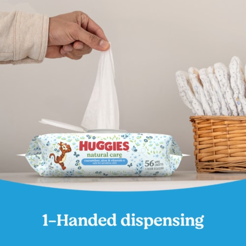 Huggies Natural Care Refreshing Scented Baby Wipes Perspective: bottom