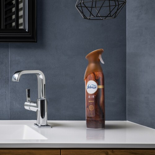 Febreze Forest Odor-Eliminating Air Freshener Perspective: bottom
