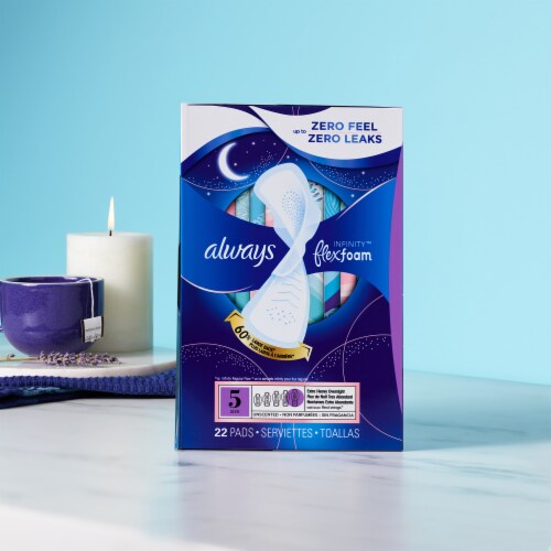 Always Infinity Size 5 Extra Heavy Overnight Unscented FlexFoam Pads with Flexi-Wings Perspective: bottom