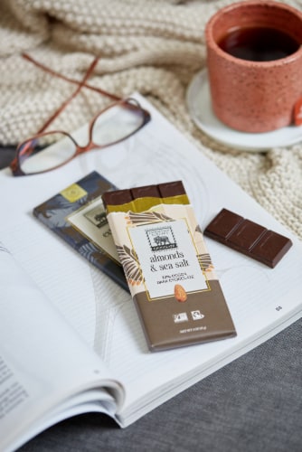 Endangered Species™ Almonds and Sea Salt 72% Dark Chocolate Candy Bar Perspective: bottom
