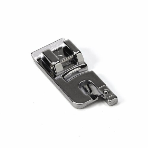 Singer 250026006 Narrow Rolled Hem Foot Perspective: bottom