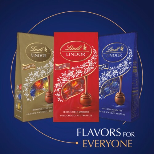 Lindt LINDOR Dark Chocolate Candy Truffles Bag Perspective: bottom