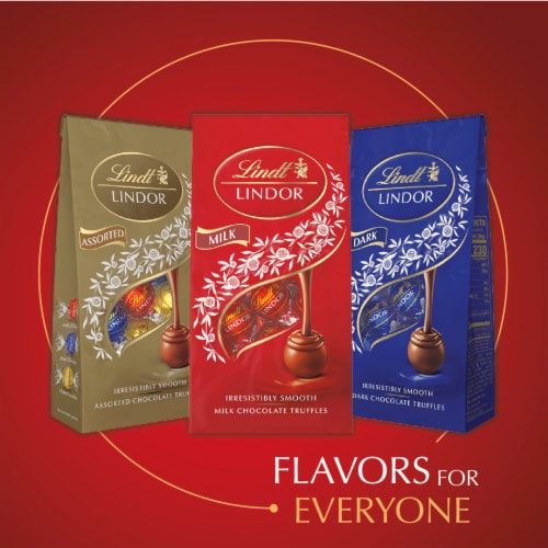 Lindt LINDOR Milk Chocolate Candy Truffles Bag Perspective: bottom