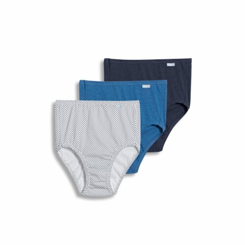 Jockey® Plus Size Elance® Brief - 3 Pack Perspective: bottom