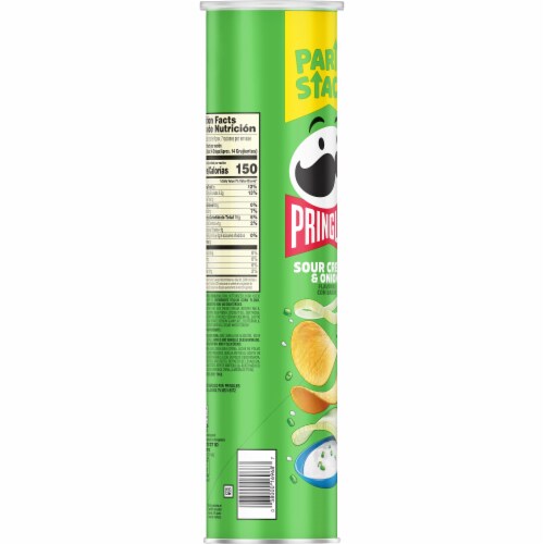 Pringles® Sour Cream and Onion Potato Crisps Chips Perspective: bottom