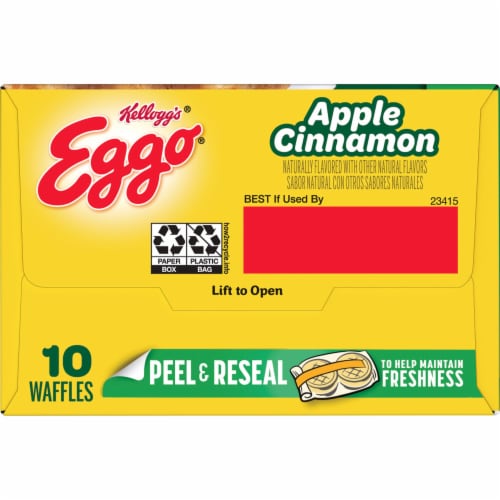 Eggo® Apple Cinnamon Frozen Waffles Perspective: bottom