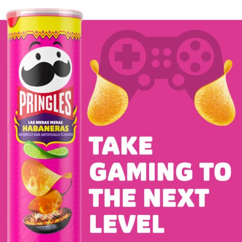 Pringles® Las Meras Meras Habaneras Potato Crisps Perspective: bottom
