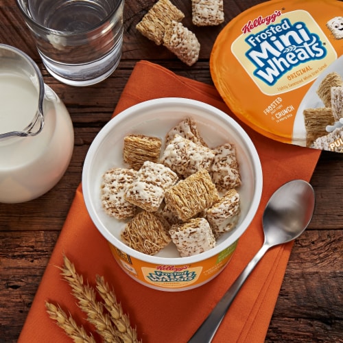 Kellogg's® Frosted Mini-Wheats Original Cereal Cups Perspective: bottom
