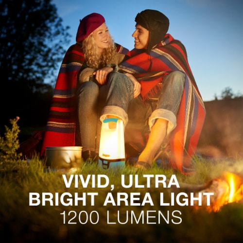 Energizer 1200 Lumens Hybrid Power LED Lantern Perspective: bottom