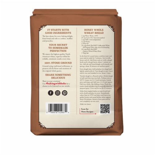 Bob's Red Mill Organic Whole Wheat Flour Perspective: bottom