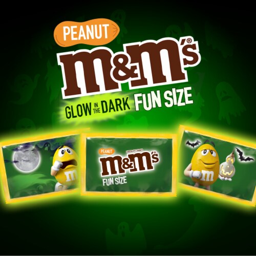 M&M'S Peanut Milk Chocolate Glow In The Dark Fun Size Halloween Candy Trick or Treat Packs Perspective: bottom