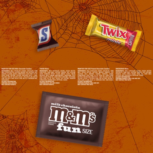 M&M'S Milk Chocolate M&M'S Peanut Snickers & Twix Halloween Candy Variety Pack Bulk Bag Perspective: bottom