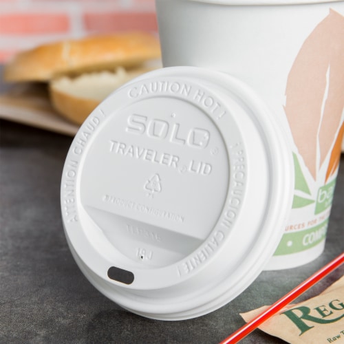 Solo® Traveler Cappuccino Style Dome Lids Perspective: bottom