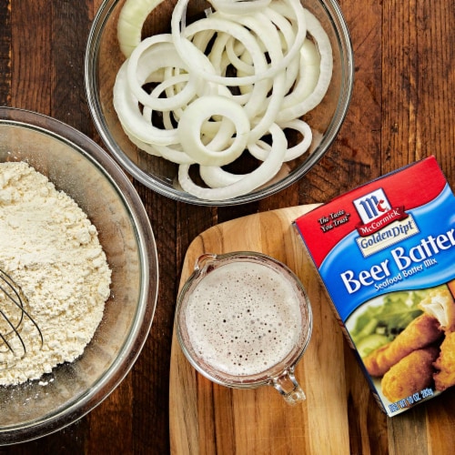 McCormick Golden Dipt Beer Batter Seafood Batter Mix Perspective: bottom