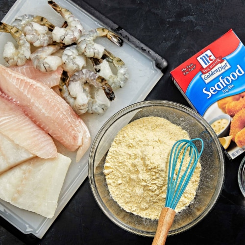 McCormick Golden Dipt Seafood Fry Mix Perspective: bottom