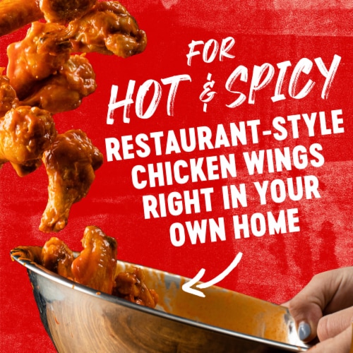 Frank's RedHot Hot Buffalo Wings Hot Sauce Perspective: bottom