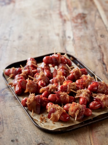 Boar's Head Uncured Cocktail Frankfurters Perspective: bottom
