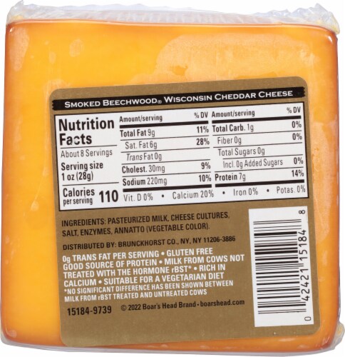 Boar's Head Smoked Beechwood Wisconsin Cheddar Cheese Perspective: bottom