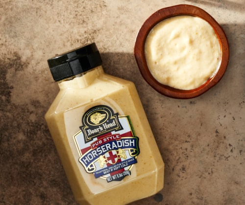 Boar's Head Pub Style Horseradish Sauce Perspective: bottom