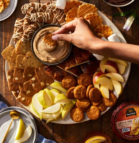 Boar's Head Apple Pie Dessert Hummus 8 oz Perspective: bottom