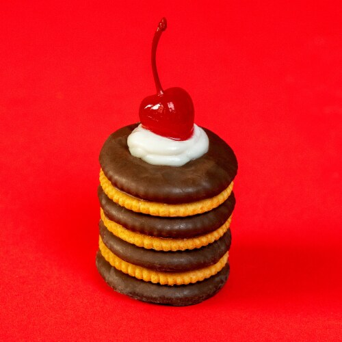 Ritz Fudge Covered Holiday Crackers Limited Edition Perspective: bottom