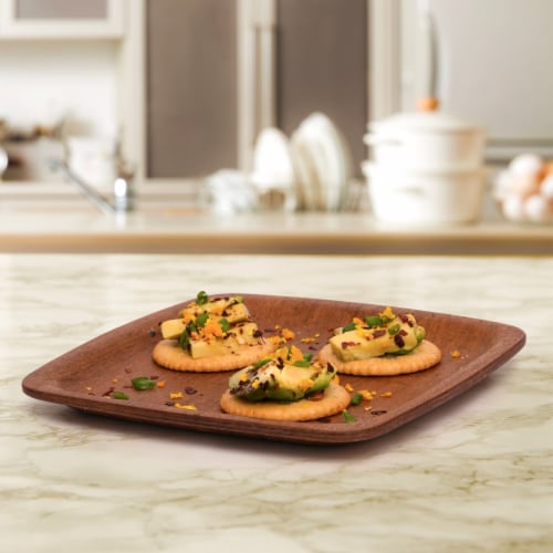 RITZ Garlic Butter Crackers Perspective: bottom