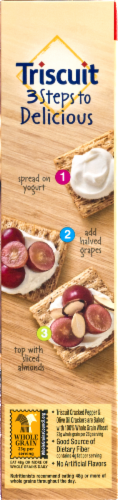 Triscuits Cracked Pepper & Olive Oil Crackers Perspective: bottom