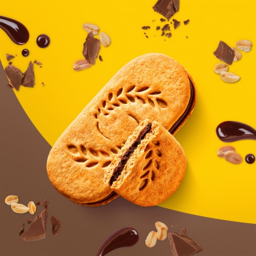 Belvita Breakfast Sandwich Dark Chocolate Creme Breakfast Biscuits Perspective: bottom