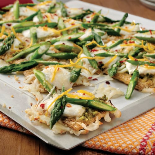 Triscuit Garden Herb Whole Grain Wheat Crackers Perspective: bottom