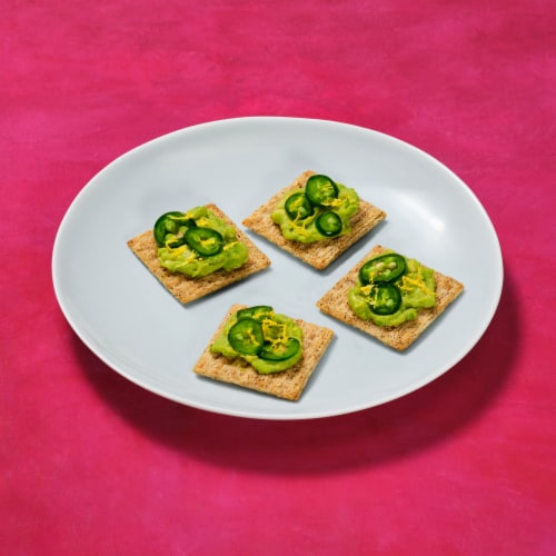 Triscuit Cracked Pepper & Olive Oil Whole Grain Wheat Crackers Family Size Perspective: bottom