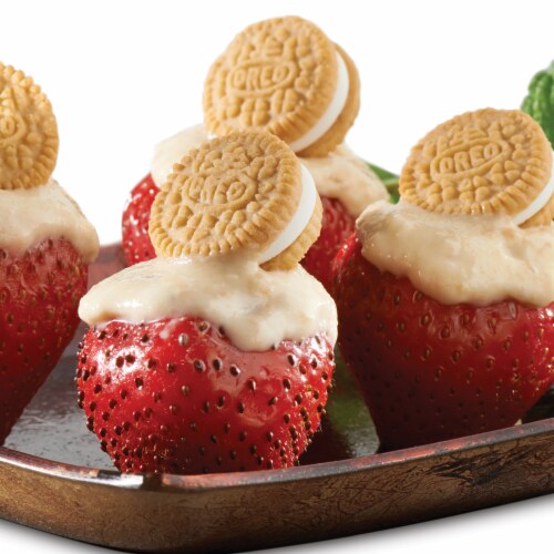 OREO Mini Mix Sandwich Cookies Variety Pack Perspective: bottom
