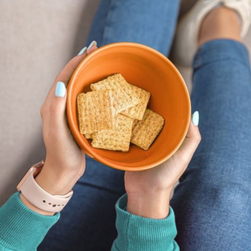 Triscuit Four Cheese & Herb Whole Grain Wheat Crackers Perspective: bottom