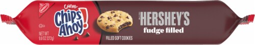 Chips Ahoy! Limited Edition Chewy Hershey's Fudge Filled Soft Cookies Perspective: bottom