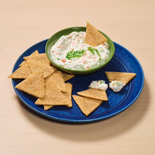 Triscuit Thin Crisps Sour Cream & Onion Whole Grain Wheat Crackers Perspective: bottom