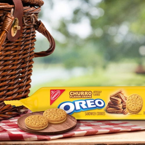 Oreo Churro Creme Sandwich Cookies Perspective: bottom