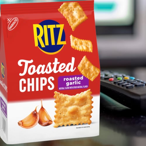 RITZ Toasted Chips Roasted Garlic Crackers Perspective: bottom
