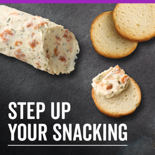 Hillshire® Snacking Dips and Spreads Pepperoni Garlic & Herb Perspective: bottom