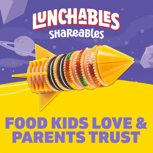 Lunchables Shareables Ham & Cheddar with Crackers, Chocolate Creme Cookies and Gummy Worms Perspective: bottom