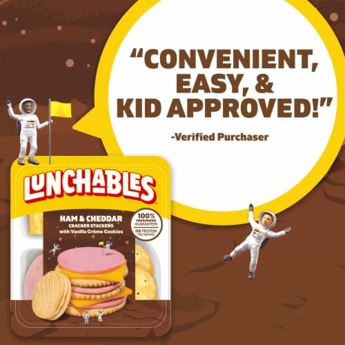 Lunchables Ham & Cheddar Cheese Cracker Stackers with Vanilla Creme Cookies Snack Kit Perspective: bottom