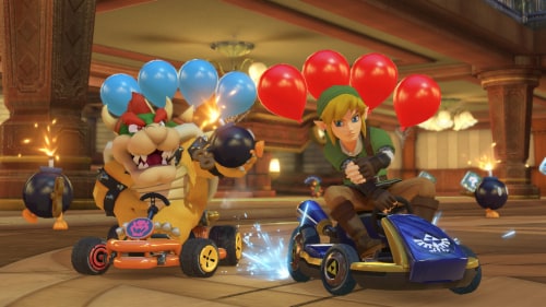 Mario Kart 8 Deluxe (Nintendo Switch) Perspective: bottom