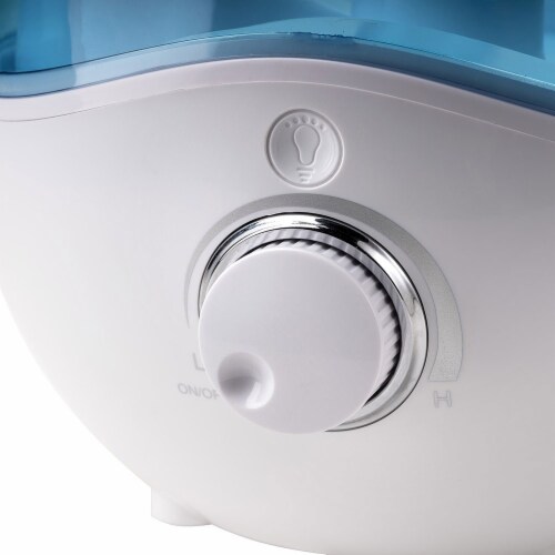 Lasko LKO-UH200 Ultrasonic 360 Degree Adjustable Nozzle Cool Mist Humidifier Perspective: bottom