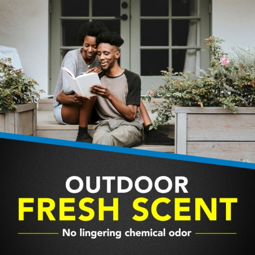 Raid Flying Insect Killer 7, Insecticide Spray for Wasps, Mosquitos, and More, 15 oz Perspective: bottom